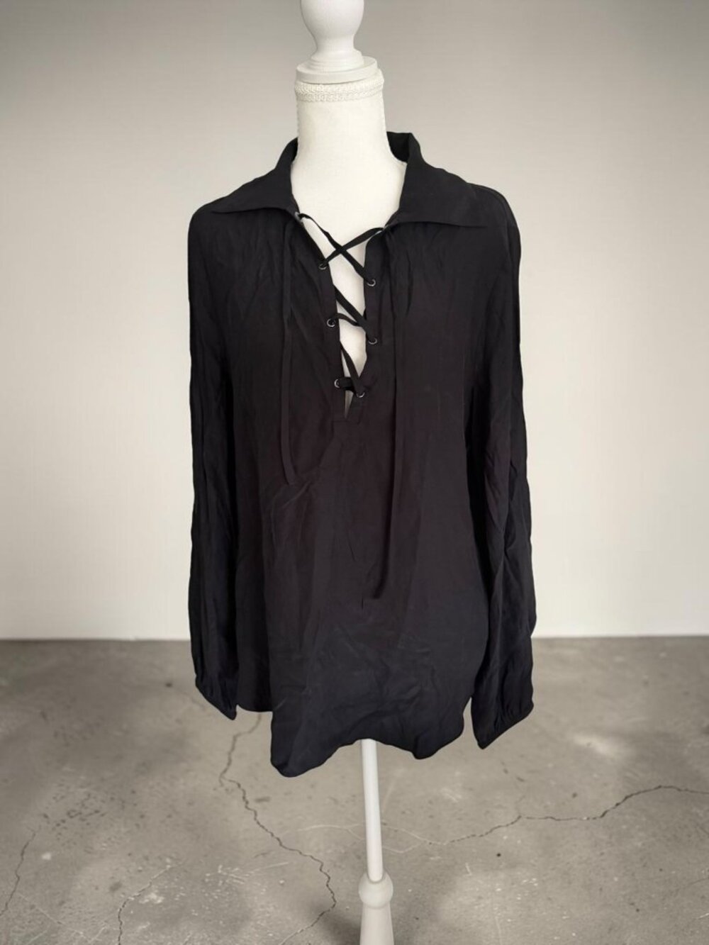 FRAME Laceup Black Silk Top Size Medium Womens